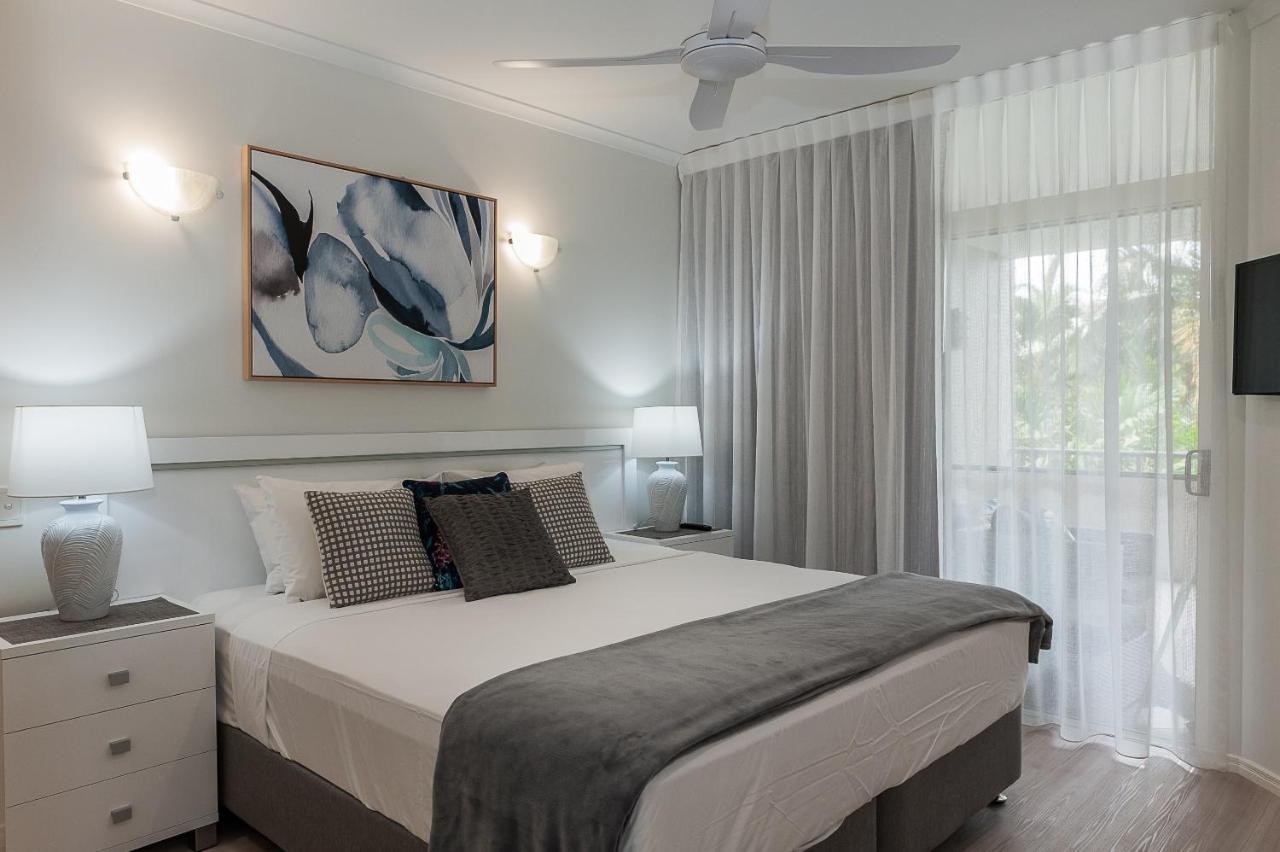Oasis At Palm Cove Aparthotel Εξωτερικό φωτογραφία
