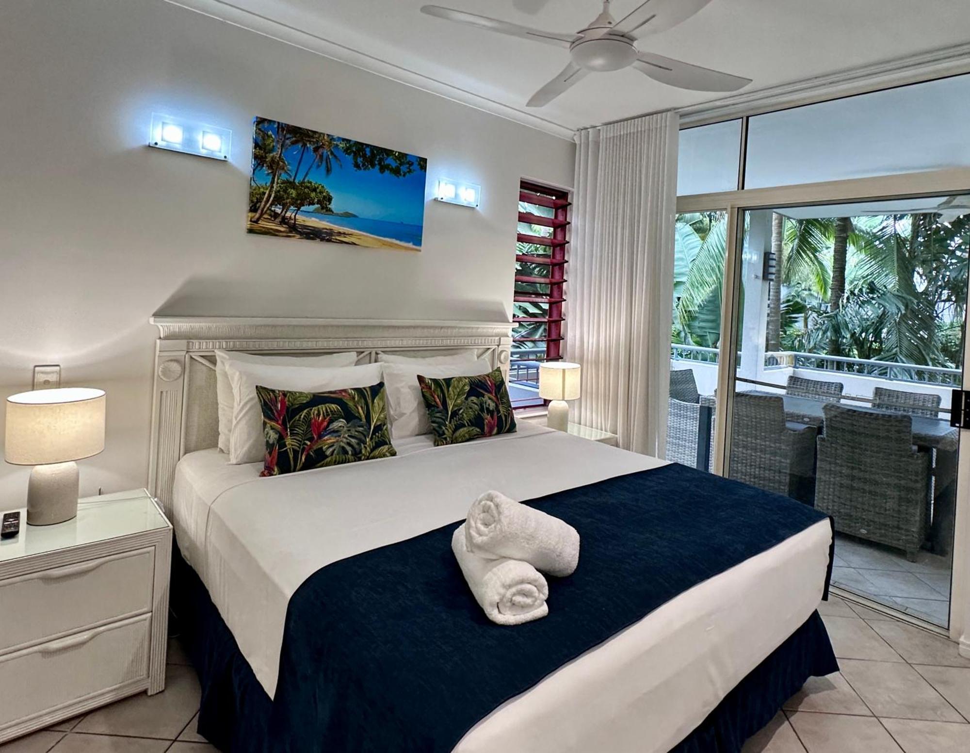 Oasis At Palm Cove Aparthotel Εξωτερικό φωτογραφία