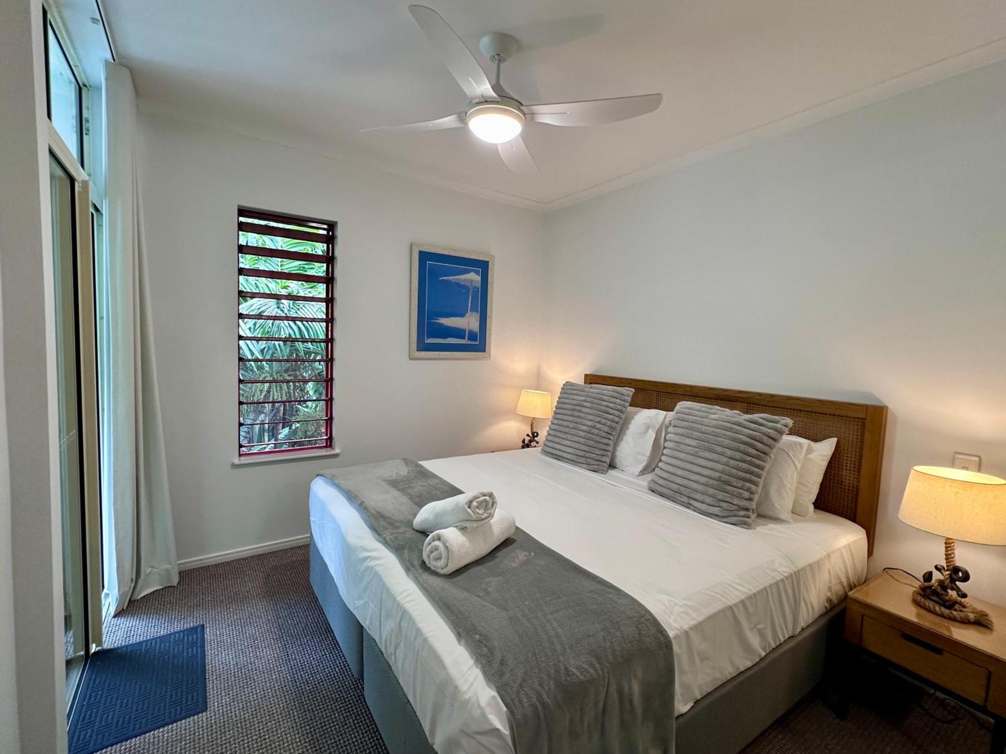 Oasis At Palm Cove Aparthotel Εξωτερικό φωτογραφία