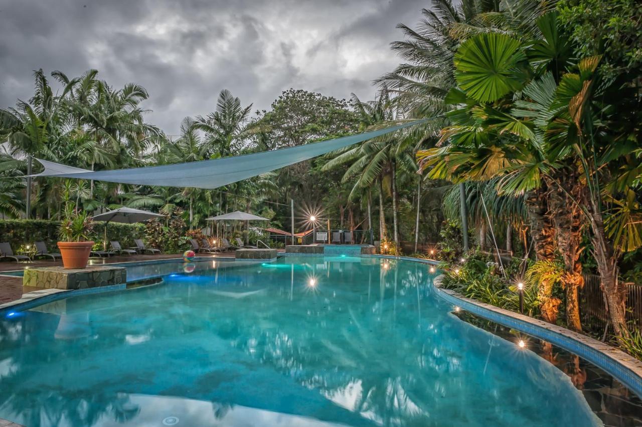 Oasis At Palm Cove Aparthotel Εξωτερικό φωτογραφία